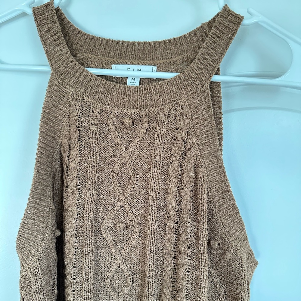 Knit Tanktop - Picture 2 of 3